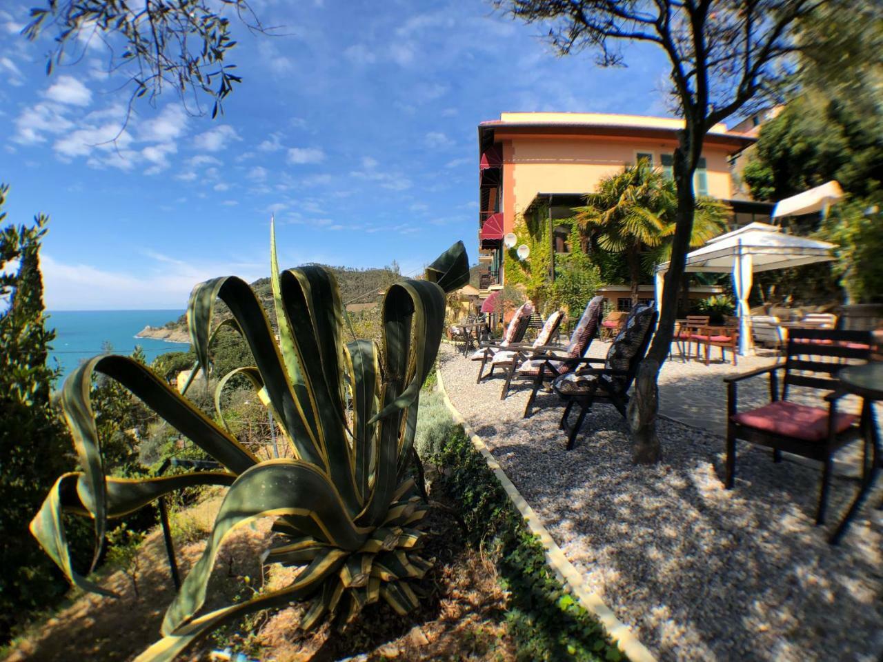 Hotel Villa Belvedere Bonassola Exteriör bild