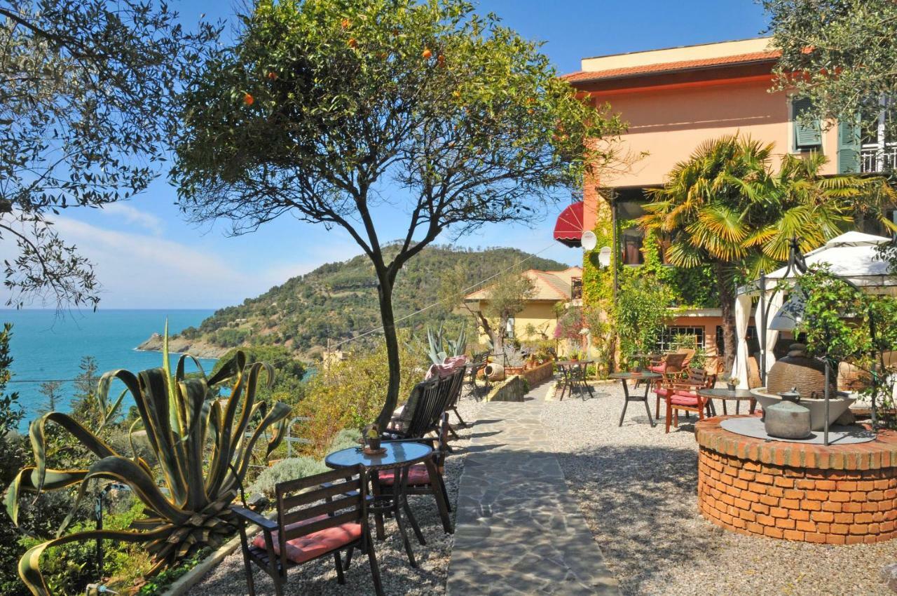 Hotel Villa Belvedere Bonassola Exteriör bild